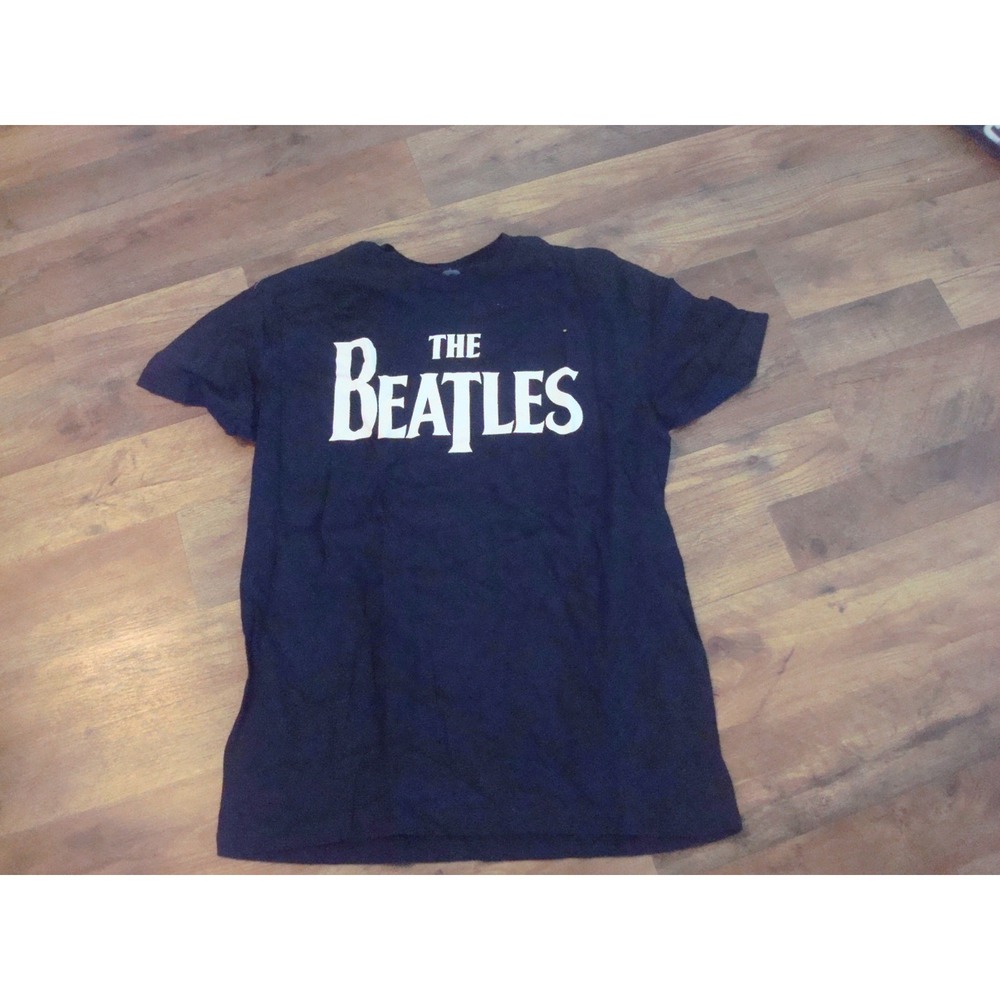THE BEATLES 2015   ‎  NEW  SHIRT Y2K DEADSTOCK  VINTAGE ST4